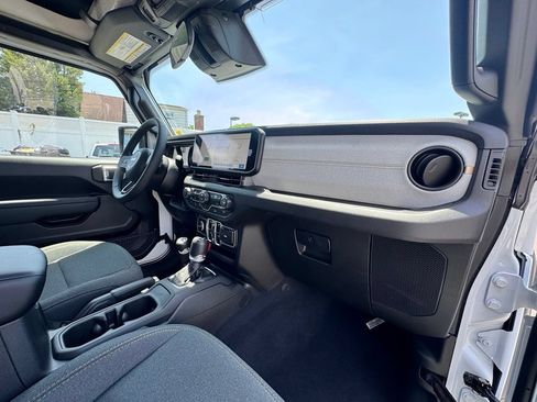 New 2026 Jeep Wrangler Unlimited Sport AWD/4WD image 17