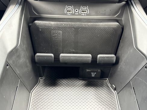 Used 2025 RAM 1500 Big Horn image 29