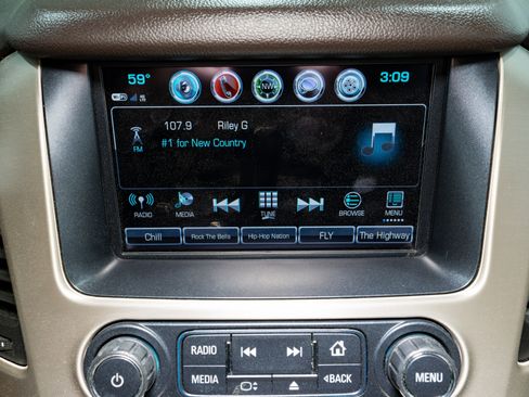 Used 2017 GMC Yukon Denali w/ Open Road Package image 20