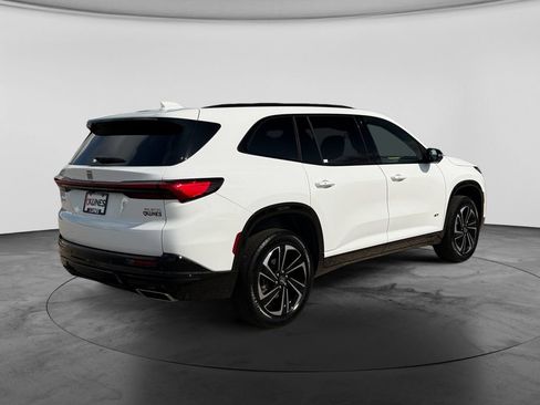 Used 2026 Buick Enclave Sport Touring AWD/4WD image 9