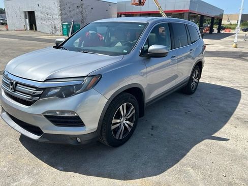 Used 2018 Honda Pilot EX-L image 2