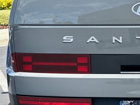 Certified 2025 Hyundai Santa Fe SEL image 46