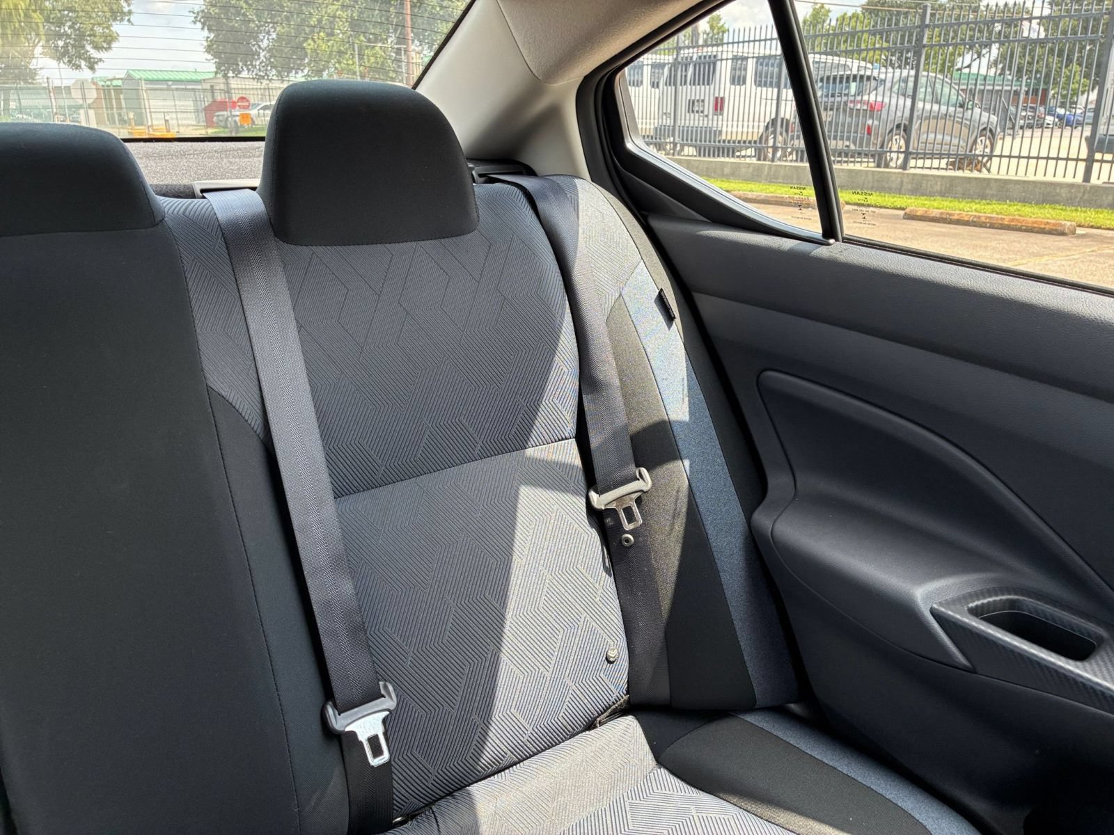 Used 2025 Nissan Versa SV FWD image 34