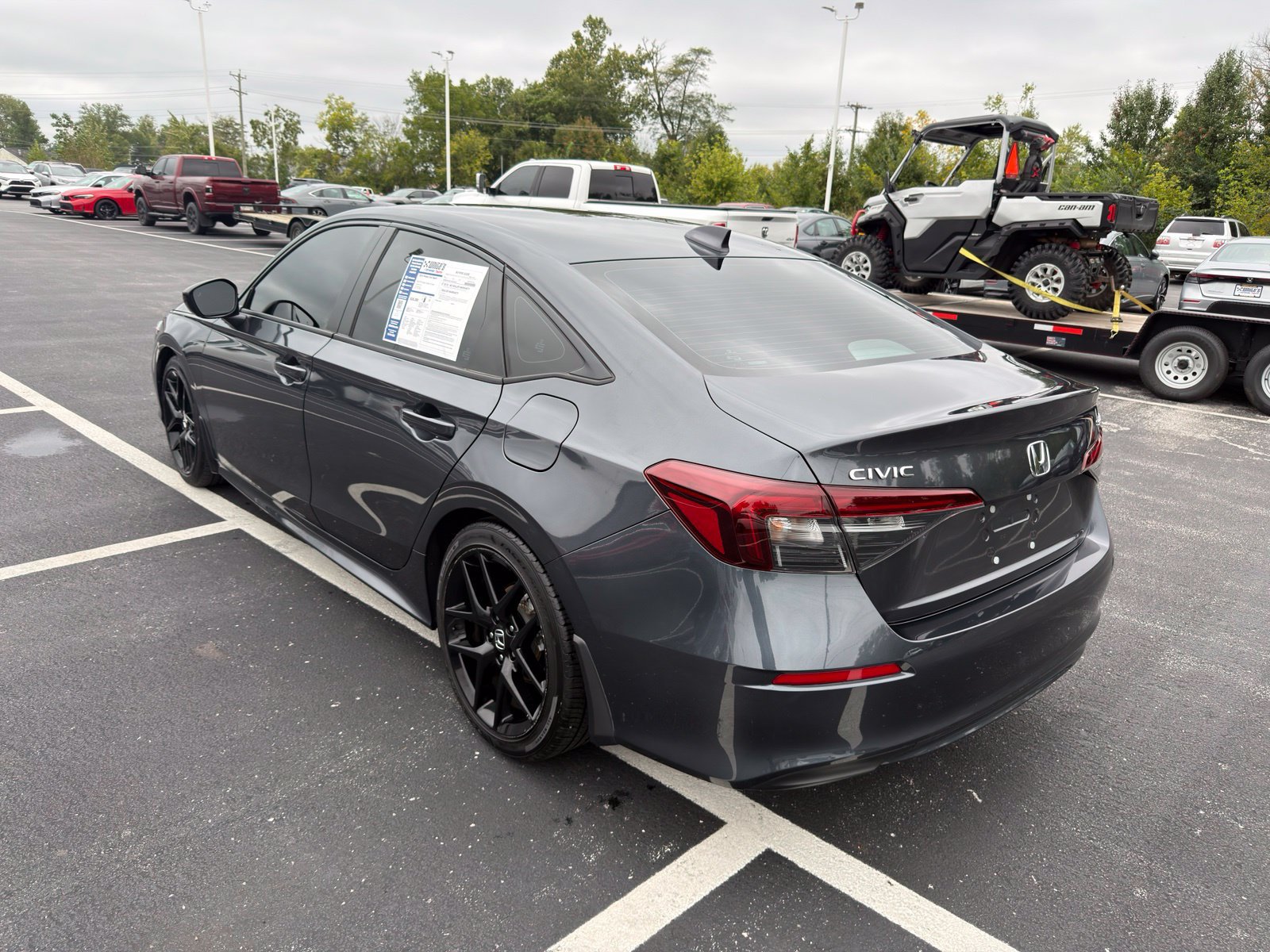 Used 2025 Honda Civic Sport image 4