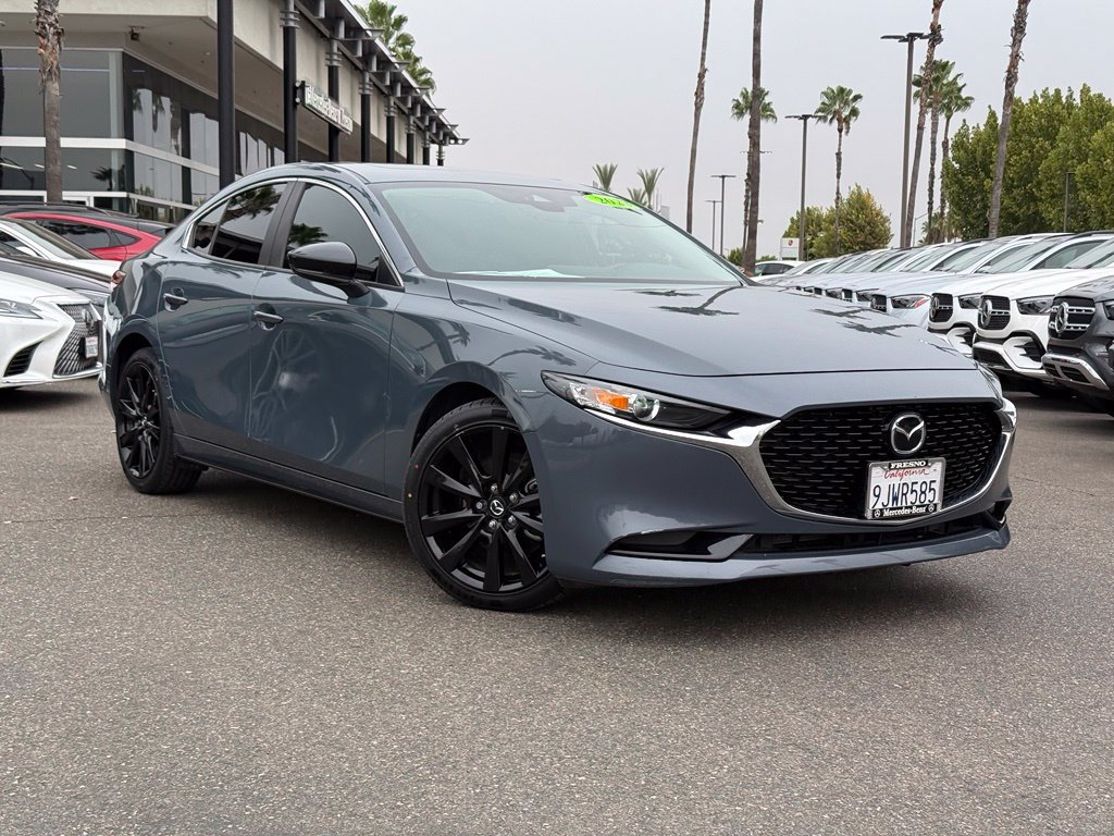 Used 2023 MAZDA MAZDA3 s FWD image 1