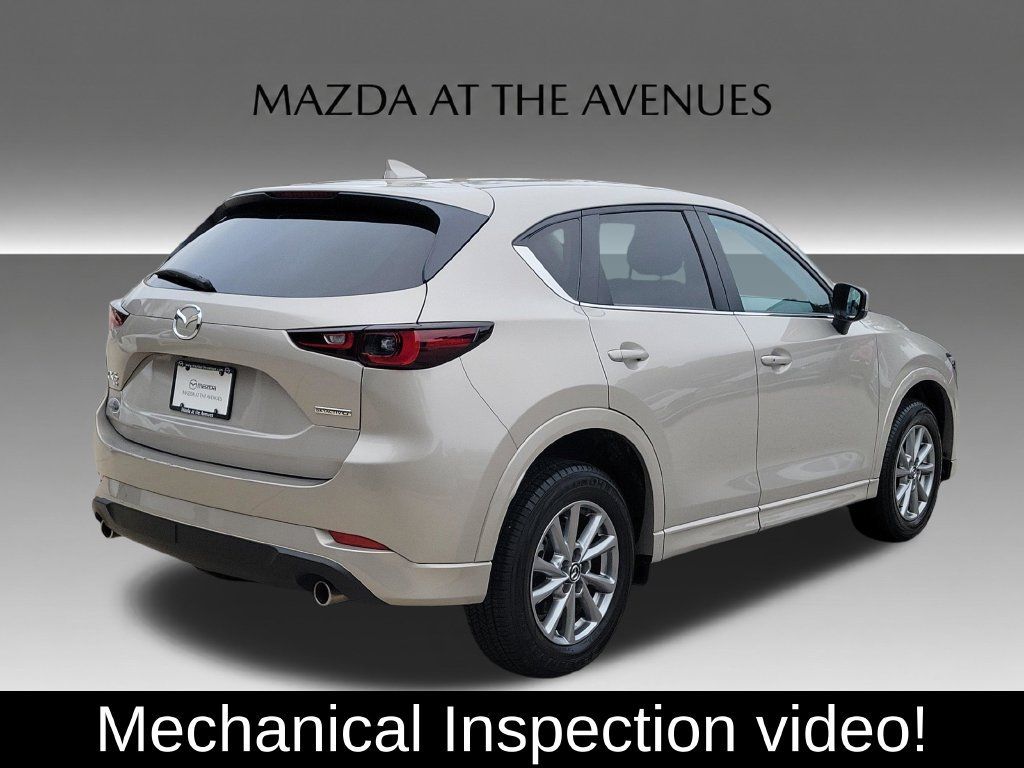 Used 2025 MAZDA CX-5 AWD 2.5 S w/ Select Package image 4