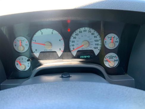 Used 2007 Dodge Ram 3500 Truck SLT image 29