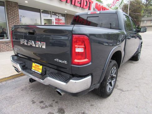 Used 2025 RAM 1500 Laramie AWD/4WD image 12
