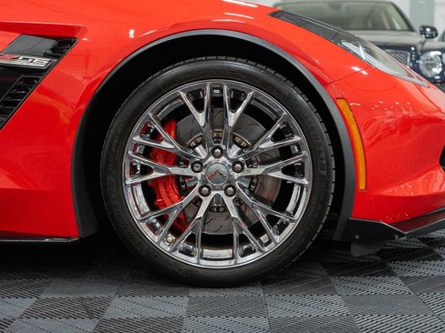 Used 2016 Chevrolet Corvette Z06 w/ 3LZ Preferred Equipment Group RWD image 15