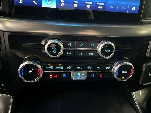 Used 2023 Ford F150 Lariat w/ Equipment Group 502A High image 17