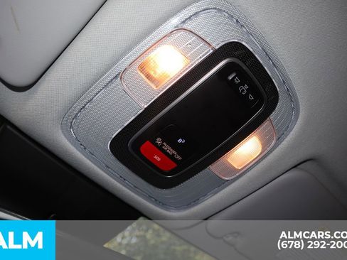 Used 2025 Hyundai Kona SEL image 34