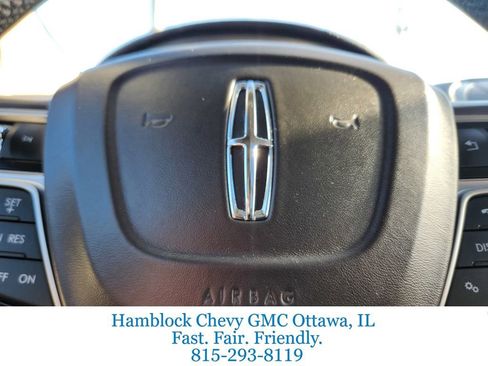 Used 2020 Lincoln Nautilus Reserve image 29