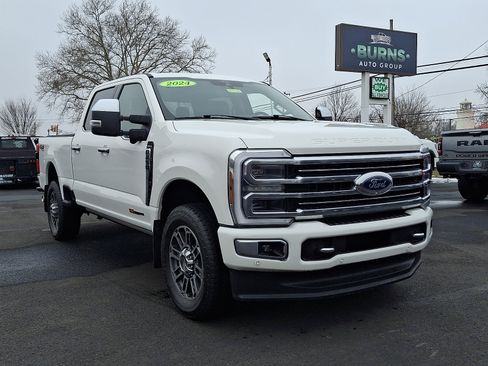 Used 2024 Ford F250 Limited w/ FX4 Off-Road Package image 2