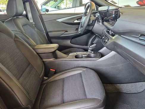 Used 2026 Buick Envista Preferred w/ Convenience I Package FWD image 27