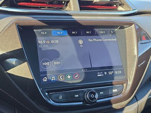 Used 2023 Chevrolet TrailBlazer RS w/ Sun and Liftgate Package image 15