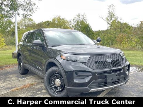 New 2025 Ford Explorer 4WD Police Interceptor image 1