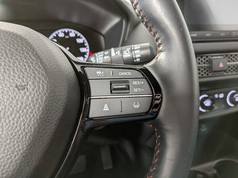 Used 2024 Honda HR-V Sport image 6