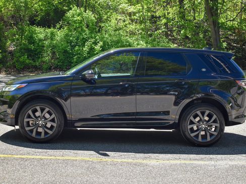 Used 2021 Land Rover Discovery Sport S R-Dynamic image 4