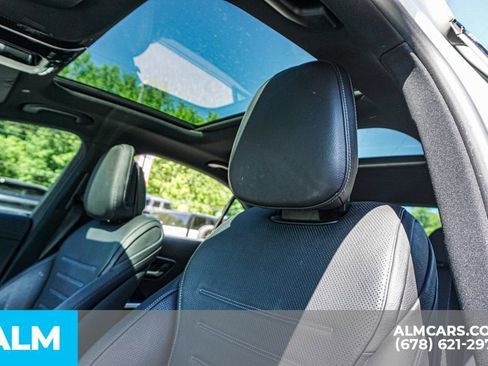 Used 2024 Mercedes-Benz C 43 AMG 4MATIC Sedan image 19