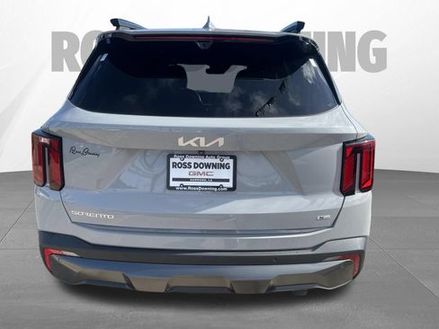 Used 2024 Kia Sorento SX Prestige AWD/4WD image 5