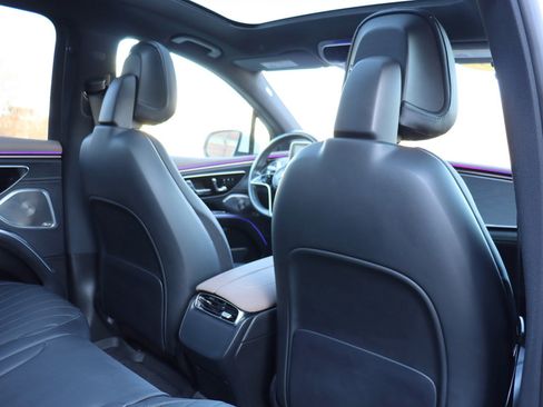 Used 2023 Mercedes-Benz EQS 450+ 4MATIC SUV image 21