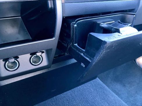 Used 2013 Toyota Tundra Double Cab 5.7L FFV V8 6-Spd A image 32