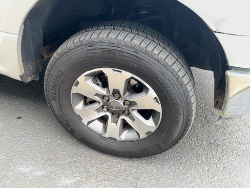 Used 2018 Ford F150 XLT image 13