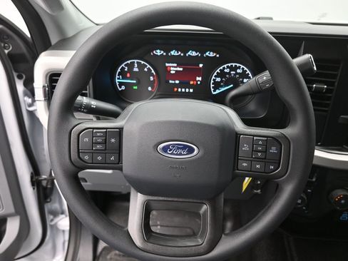 New 2025 Ford F350 XL image 3