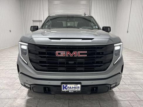 New 2026 GMC Sierra 1500 Elevation w/ Elevation Premium Package AWD/4WD image 32