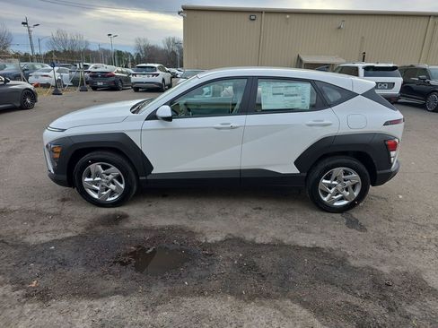 New 2026 Hyundai Kona SE image 16