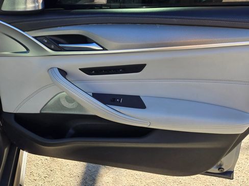 Used 2021 BMW M5 w/ Competition Package image 17