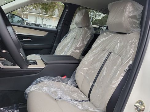 New 2026 MAZDA CX-70 SC Plus AWD/4WD image 18