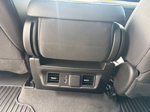 Certified 2023 Chevrolet Silverado 1500 RST AWD/4WD image 30