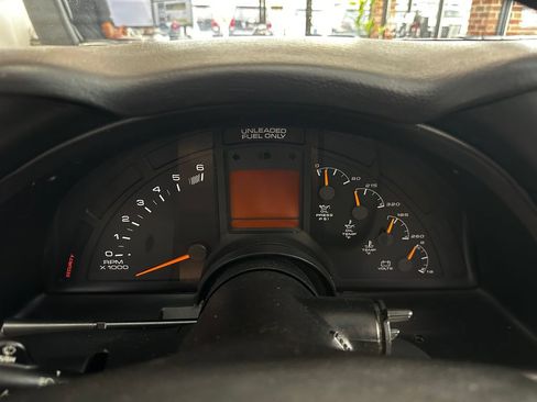 Used 1996 Chevrolet Corvette Coupe RWD image 21