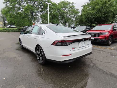 Certified 2025 Honda Accord Sport image 4