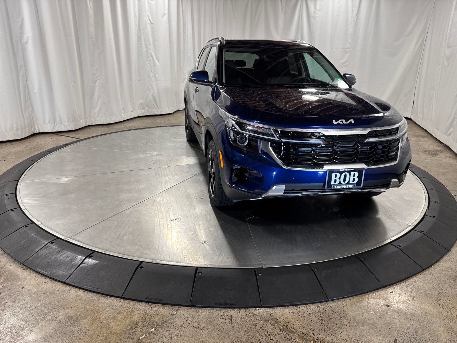 Certified 2026 Kia Seltos EX w/ EX Sunroof Package AWD/4WD image 10