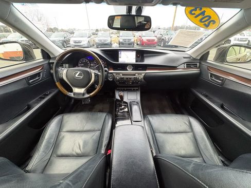 Used 2013 Lexus ES 350 w/ Luxury Pkg image 15