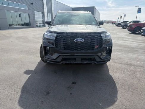 New 2026 Ford Explorer ST w/ Sun And Sound Package image 8