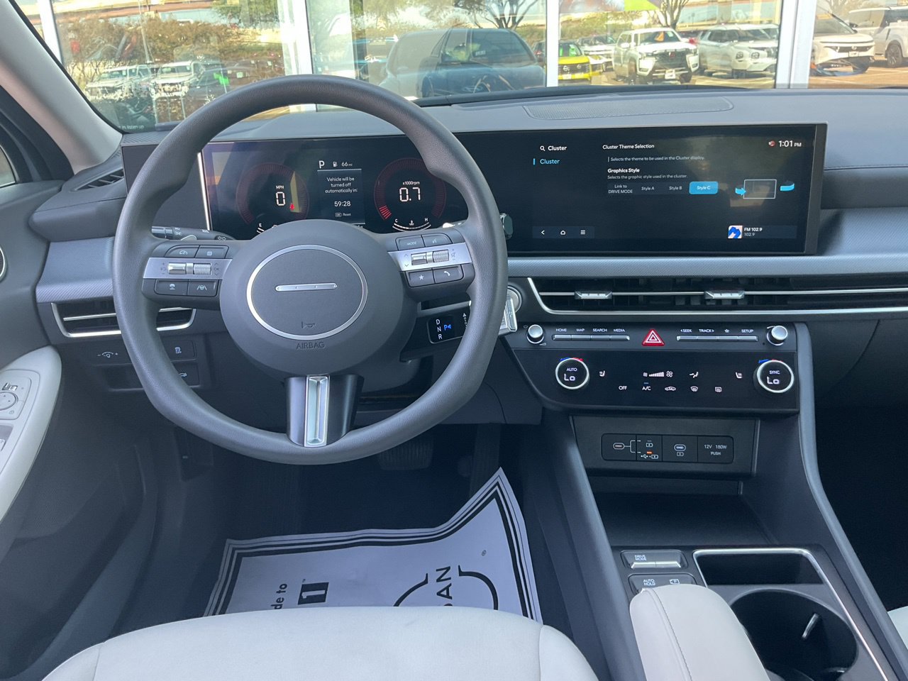 Used 2025 Hyundai Sonata SEL FWD image 15