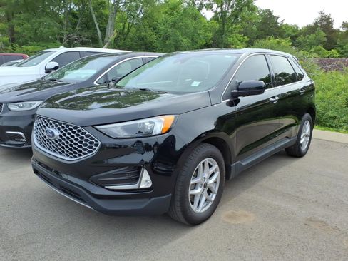 Used 2024 Ford Edge SEL w/ Convenience Package AWD/4WD image 4