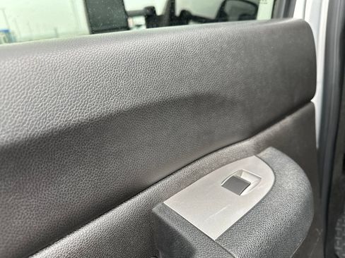 Used 2012 Chevrolet Silverado 2500 LT w/ Interior Plus Package AWD/4WD image 26
