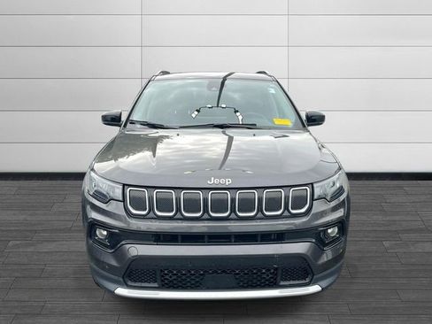 Used 2022 Jeep Compass Limited w/ Sun and Sound Group AWD/4WD image 6