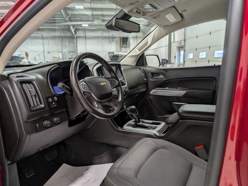 Used 2019 Chevrolet Colorado LT image 15