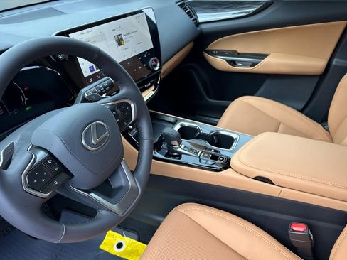 New 2026 Lexus NX 350h AWD w/ Premium Package image 4