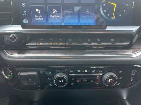 Used 2024 Chevrolet Silverado 1500 LTZ w/ LTZ Convenience Package II image 34