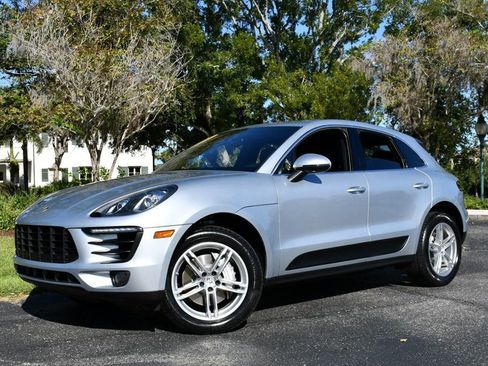 Used 2016 Porsche Macan S image 21