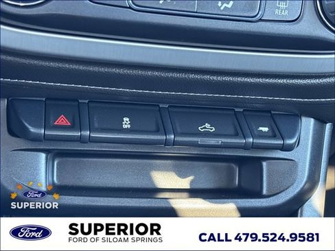 Used 2022 GMC Canyon Elevation image 30