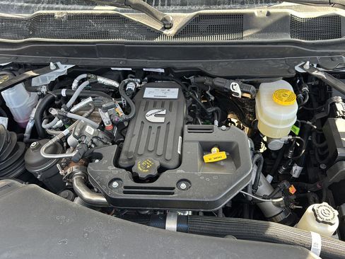 New 2026 RAM 2500 Laramie w/ Night Edition AWD/4WD image 27