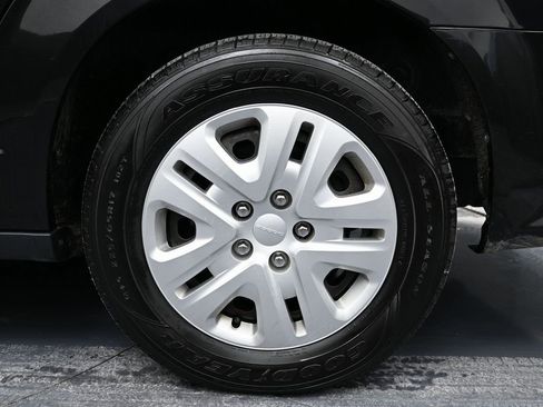 Used 2017 Dodge Grand Caravan SE w/ Power Window Group image 12