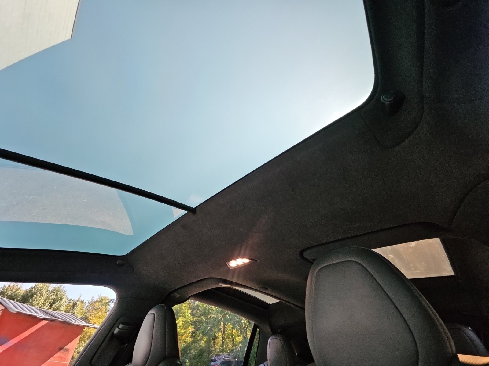 Used 2022 Tesla Model X AWD/4WD image 16